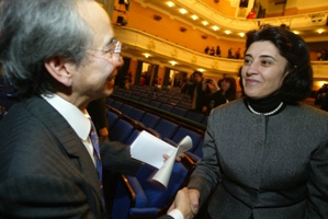 Leyla Zana m Vo Van Ai.jpg